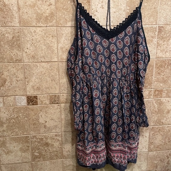 BAND of Gypsies Cold Shoulder Mini Dress size small NWOTS - Picture 5 of 7
